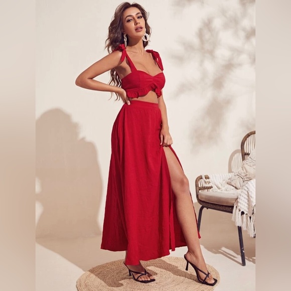 Tie Shoulder Shirred Back Crop Too & High Skirt - Picture 2 of 5